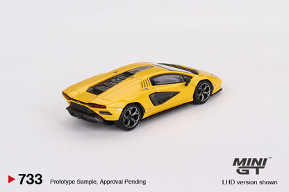 Mini GT 1:64 Lamborghini Countach LPI 800-4 - New Giallo Orion