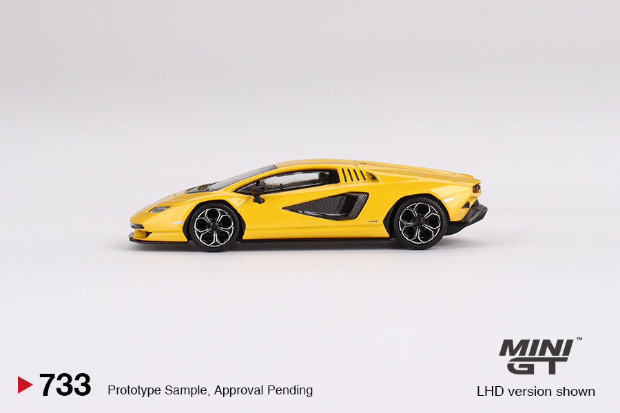 Mini GT 1:64 Lamborghini Countach LPI 800-4 New Giallo Orion