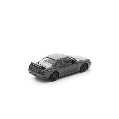 Pop Race 1:64 Nissan GT-R R32 Dark Chrome