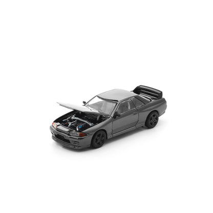 Pop Race 1:64 Nissan GT-R R32 Dark Chrome