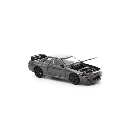 Pop Race 1:64 Nissan GT-R R32 Dark Chrome