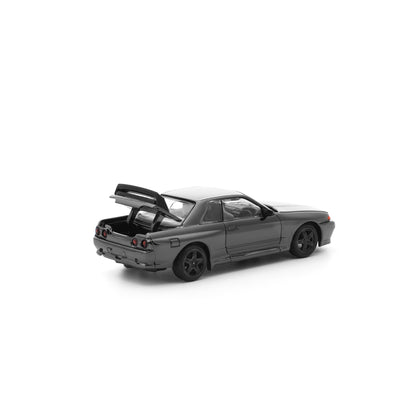 Pop Race 1:64 Nissan GT-R R32 Dark Chrome
