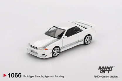 Mini GT 1:64 Nissan Skyline GT-R (R32) VeilSide Combat C-I - White