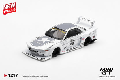 Mini GT 1:64 LBWK Nissan Skyline GT-R (R32) Kaido Works TAS 2025