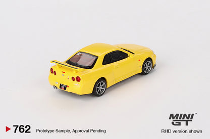 Mini GT 1:64 Nissan Skyline GT-R (R34) V-Spec - Yellow
