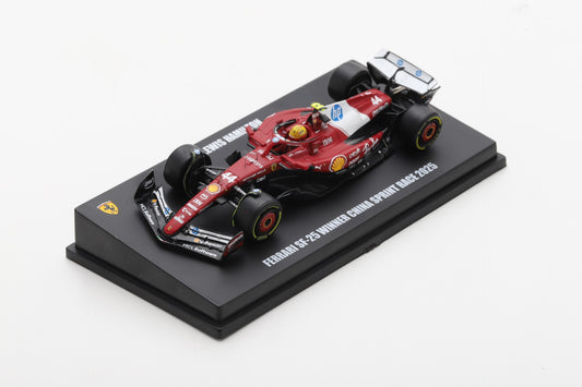 Looksmart 1:64 2025 Formula 1 Lewis Hamilton Ferrari SF-25 #44 China GP Sprint Winner Car Model