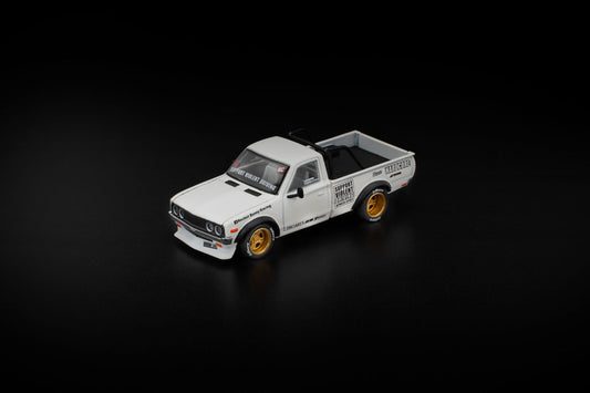 Pop Race 1:64 Pandem Datsun 620 - White